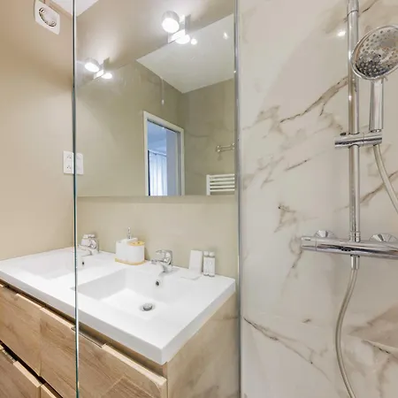 Beautiful At Gare De L'est Republique